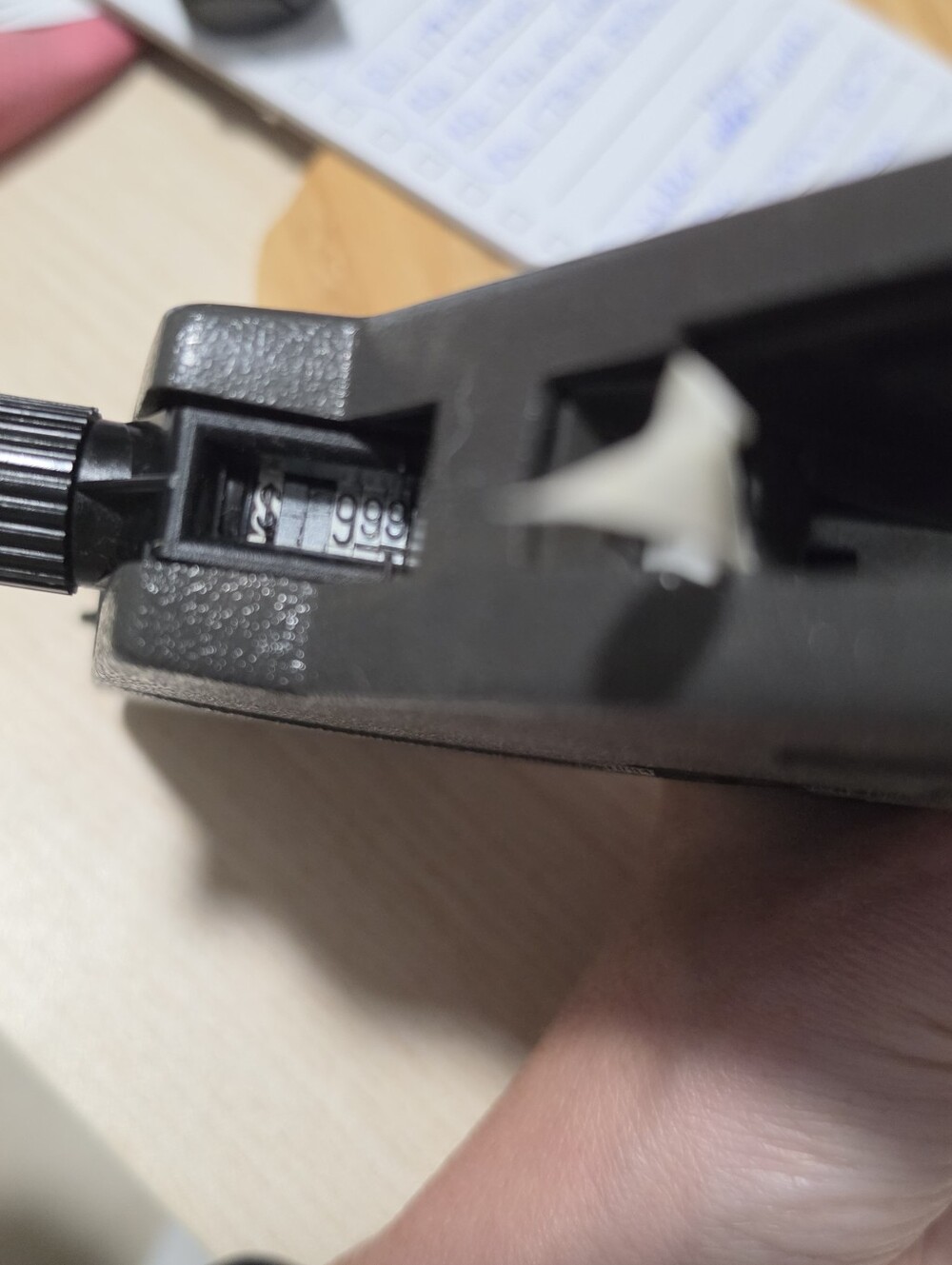 Monarch 1110 PAXAR Pricing Label Gun - Picture 4 of 4